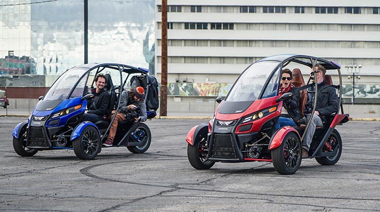 Двомісний триколісний електромобіль Arcimoto FUV надійшов у продаж Двомісний триколісний електромобіль Arcimoto FUV надійшов у продаж